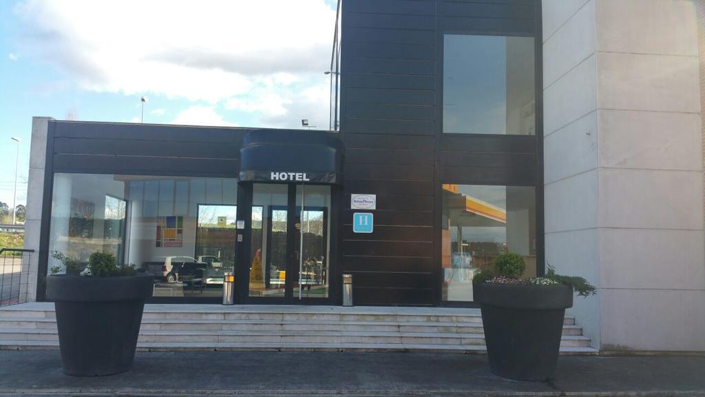 Puerta De Santillana Reocín Eksteriør bilde